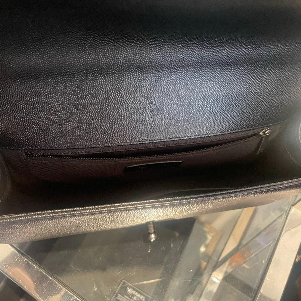Authentic Chanel Boy Bag Medium - Picture 7 of 7